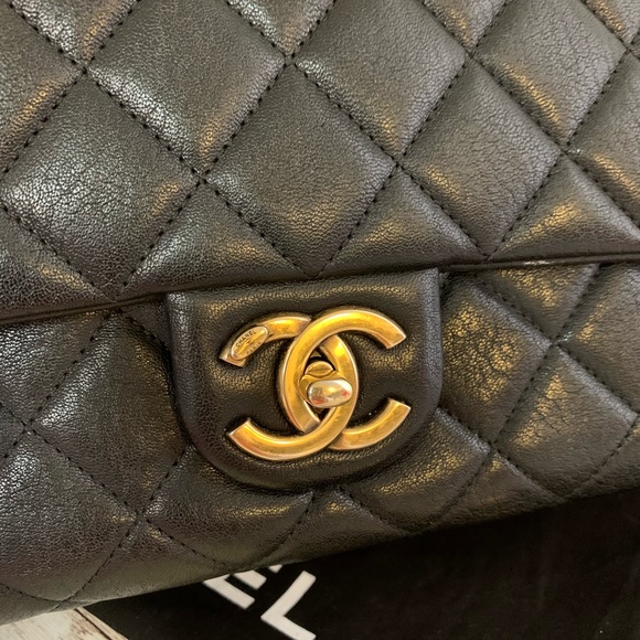 Chanel Trapezio top handle flap crossbody bag - Picture 4 of 14